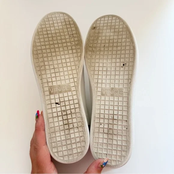 Vince Varin Leather Low-Top Sneaker in White Woodsmoke 9/39 - Picture 10 of 10